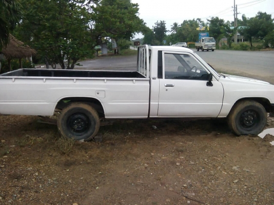 โตโยต้า 2400