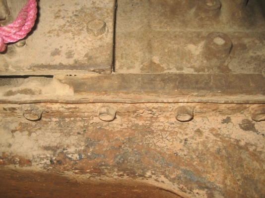 หัวยาว เพลาเดียว    ราคา  250,000  บาท