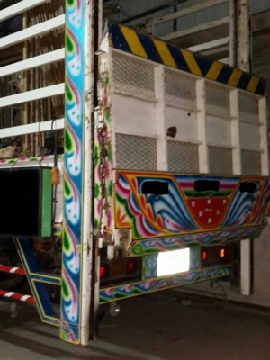 ขายISUZU DECA ปี41 195แรง ห้างแท้ มีลิฟท้าย น็อต8รู ยาง900R20 พ.เพาเวอร์ เบรกทิฟฟี่ เครื่องดี คัชซีสวย สภาพพร้อมใช้งาน เอกสารพร้อมโอนค่ะ สนใจโทร090-8588220คุณนะ ID:narong498 หรือwww.truck.in.th/498