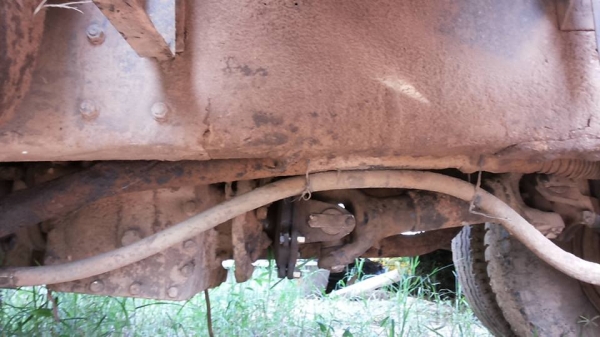 ***ขายแล้วครับขอบคุณ Truck2hand ขาย10ล้อ2เพลาดั้มถูกๆ HINO SUMO FM227LD วางเครื่องHO7C-185แรง (ลงเล่ม) เครื่องดีเกียร์ดี ช่วงล่าง2เพลาเดิม คัสซีดี มีบวมซับใน กับ มีตำหนิ คัสซีแตกกลางตัวซ้าย รอยแตกขึ้นประมาณ2นิ้ว (ตามรูป) ที่เหลือไม่ปะไม่ดาม สโลวเดิม กระบะ