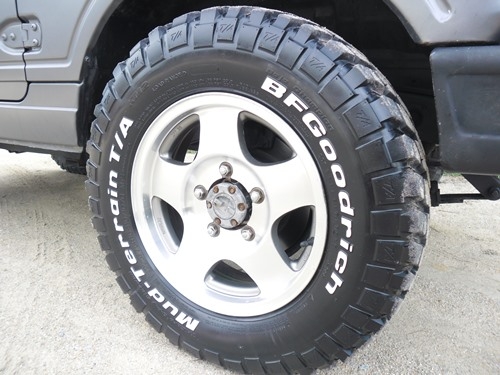 ขายซูซูกิ จิมนี่ เครื่อง 1300 ตัวแท้ รถสวยมาก ขายซูซูกิ จิมนี่ เครื่อง 1300 ตัวแท้ รถสวยมาก