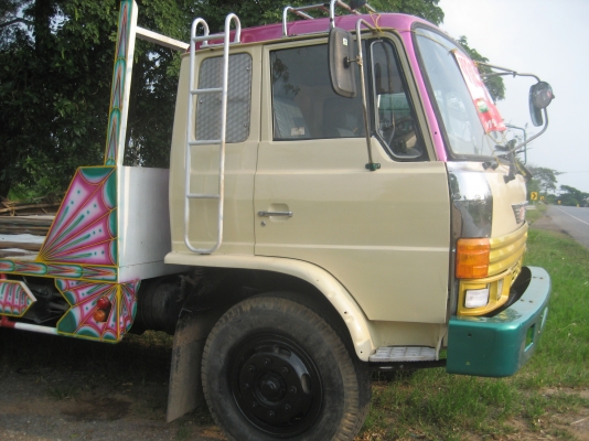 เพลา เดียว  EH 700  168 แรง  พร้อมหางบันได  ราคา   630,000 บาท