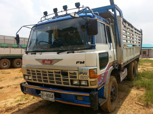 ขายHINO สิบล้อ2เพลาไม่ดั้ม เครื่องEK100 260แรง คัชซีKT925  เครื่องดี คัชซีสวย พร้อมใช้งาน เอกสารพร้อมโอน สนใจโทร090-8588220คุณนะ ID:narong498 หรือwww.truck.in.th/498