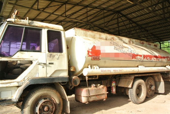 HINO FN215K