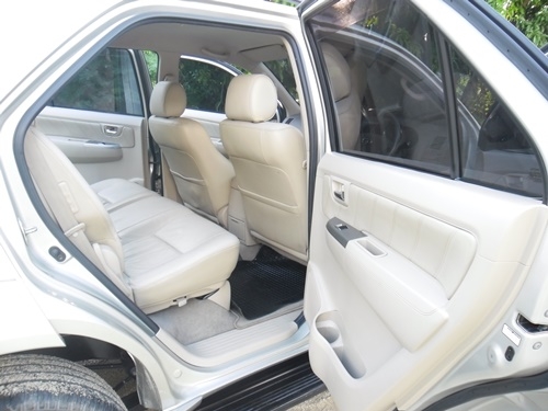 ขาย FORTUNER 3.0 D  ดีเซล ตัวท๊อป ปี 06