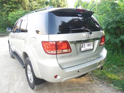 ขาย FORTUNER 3.0 D  ดีเซล ตัวท๊อป ปี 06