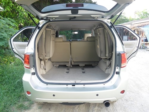 ขาย FORTUNER 3.0 D  ดีเซล ตัวท๊อป ปี 06