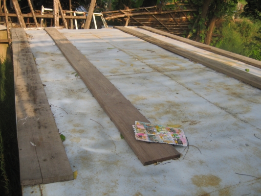 หลง  195 แรง  2 เพลา  ไม่มีบันได  ราคา  730,000 บาท