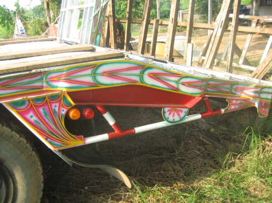 หลง  195 แรง  2 เพลา  ไม่มีบันได  ราคา  730,000 บาท