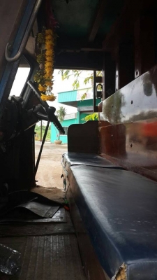 รถสิบล้อ หน้ายิ้ม เครื่อง 6HE พวงมาลัยเพาเว่อร์