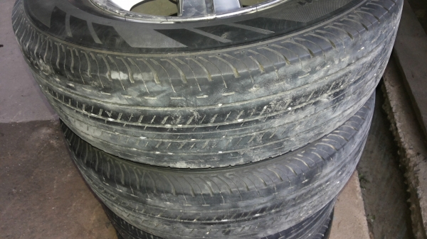 ล้อแม็กวีโก้พร้อมยาง215.70.15ดูราวิสปี11 ล้อแม็กวีโก้พร้อมยาง215.70.15ดูราวิสปี11