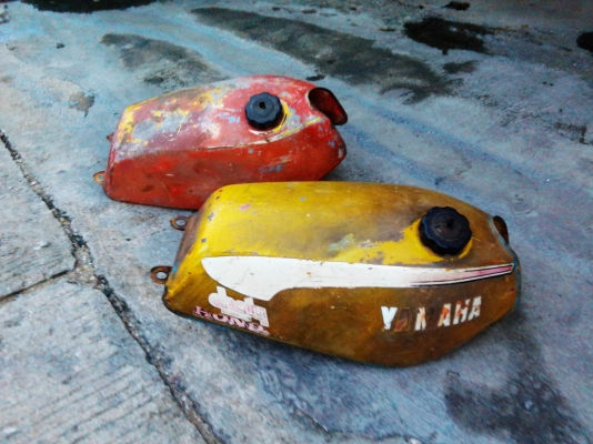 ขายถัง yamaha dt 125 mono