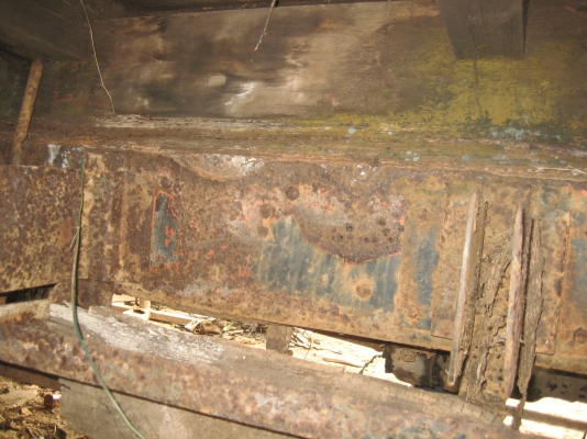 หัวยาว  6 BD 1   165 แรง  เพลาเดียว   ราคา 180,000  บาท