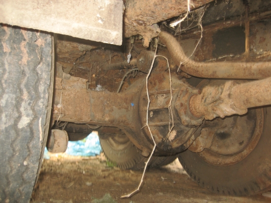 หัวยาว  6 BD 1   165 แรง  เพลาเดียว   ราคา 180,000  บาท