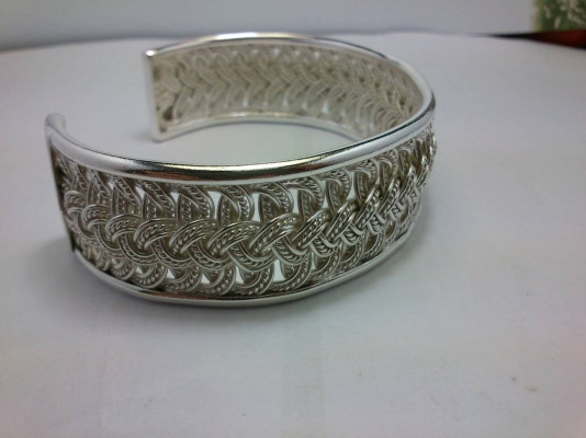 กำไลเงินลายสวยๆ