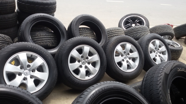 ขายล้อขอบ16 6รู isuzuขอบ16ชุดละ10000