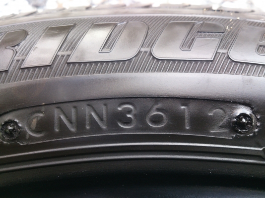 ขายยาง185/55R16 BRIDCESTONE TURANZA ยางสัปดาห์ที่36ปี12 ดอกยางนิ่มลึกดอกเต็มเท่ากัน 1 คู่