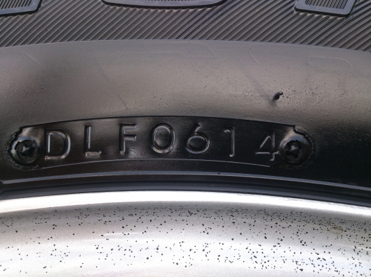 ขายยางอะไหล่ถอดป้ายแดงISUZU 255/65R17 ยางปี14 จำนวน 1 เส้น