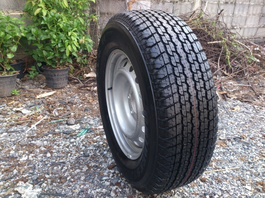 ขายยางอะไหล่ถอดป้ายแดงISUZU 255/65R17 ยางปี14 จำนวน 1 เส้น