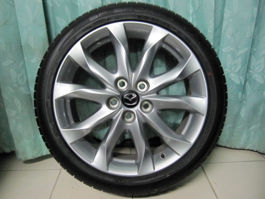 ขายล้อแม็กป้ายแดง Mazda 3 ตัว TOP พร้องยางขอบ 18 ปี 14 สภาพใหม่ๆ