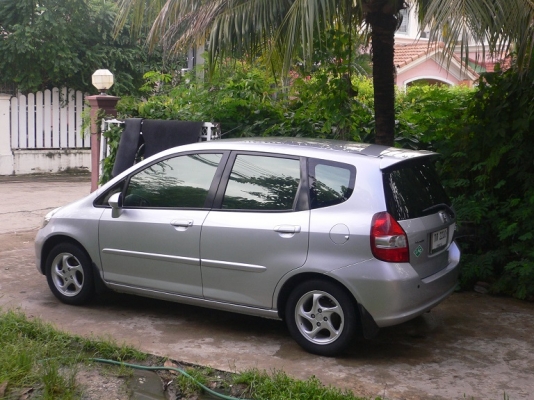 ขาย HONDA JAZZ 1.5 DSI ปี2005 เกียร์ออโต้ แก๊สหัวฉีด LPG ขาย HONDA JAZZ 1.5 DSI ปี2005 เกียร์ออโต้ แก๊สหัวฉีด LPG