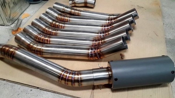 รับสั่งทำปลายท่อ&amp;ทั้งเส้นคอ-ปลาย ทุกรุ่นทุกญี่ห้อ.เน้นคุณภาพครับ จะเอาทั้งเส้นแบบFULL System ก็มีครับ ราคาไม่แพงแน่นอนครับ วัสดุตามสั่งเลยครับ