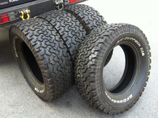ฝากขายยางใหม่ BF Goodrich All-Terrain ขนาด 285 65 r18 เส้นละ 4500บาท