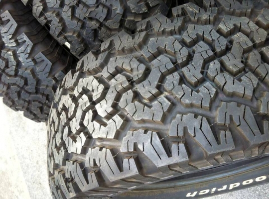 ฝากขายยางใหม่ BF Goodrich All-Terrain ขนาด 285 65 r18 เส้นละ 4500บาท