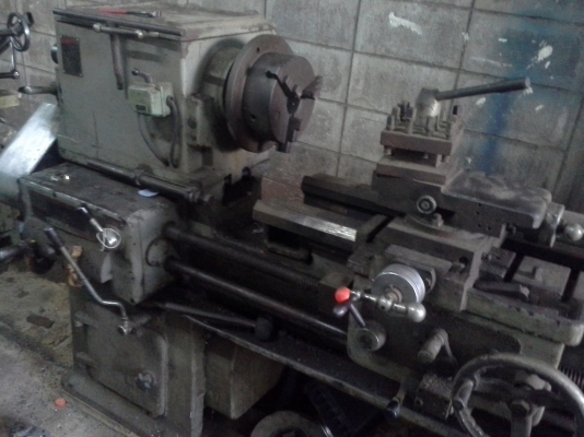 เครื่องกลึง 6 ฟุต TASHING ระบบ 2 เพลา เกียร์สเต็ป ระบบอัตโนมัติและกลึงเกลียวพร้อมใช้งานตามปกติ