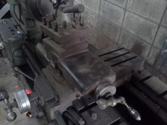 เครื่องกลึง 6 ฟุต TASHING ระบบ 2 เพลา เกียร์สเต็ป ระบบอัตโนมัติและกลึงเกลียวพร้อมใช้งานตามปกติ