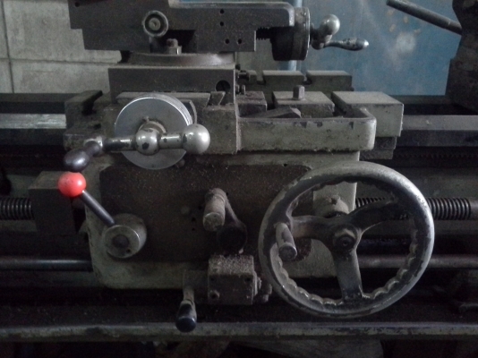 เครื่องกลึง 6 ฟุต TASHING ระบบ 2 เพลา เกียร์สเต็ป ระบบอัตโนมัติและกลึงเกลียวพร้อมใช้งานตามปกติ