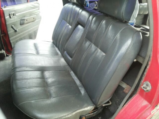 ขายถูก TOYOTA LN 56 แวน เครื่องแน่น คัสซีสวย สีเก่า 38,800 บาท