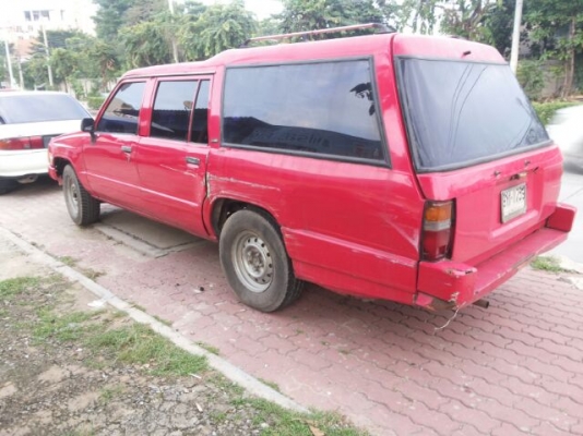 ขายถูก TOYOTA LN 56 แวน เครื่องแน่น คัสซีสวย สีเก่า 38,800 บาท