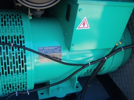 ขายเครื่องปั่นไฟ125 Kva MAD IN JAPAN(จำหน่ายเครื่องปั่นไฟทุกขนาด).