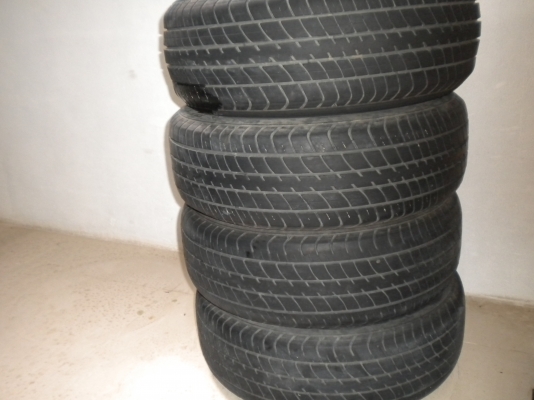 ขายยาง DUNLOP 185-60-15