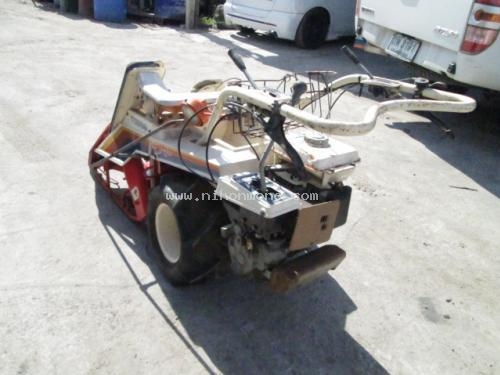 รถเกี่ยวข้าวเดินตาม !!!    YANMAR     YB500 รหัสสินค้า : 14001879    หรือเพิ่มเติมไดที่ www.nihonmono.com