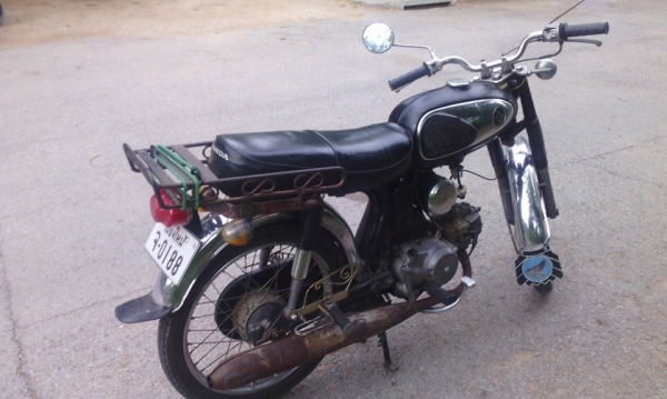 ขาย honda s90  เดิมๆ  0614859127