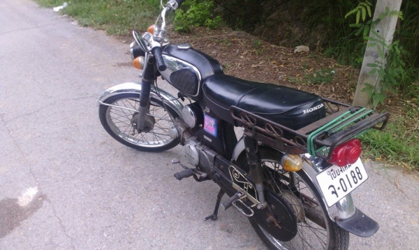 ขาย honda s90  เดิมๆ  0614859127