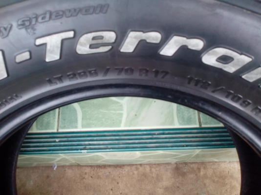 ขายยาง BF all 265/70/17 สวยๆครับ