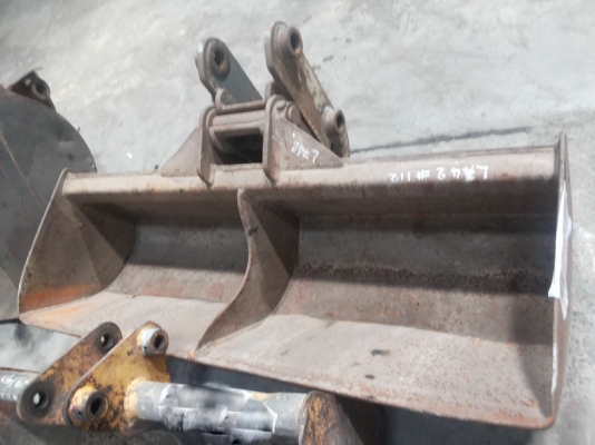 ขายบุ้งกี๋ตักหิน-ทราย สำหรับ PC40-PC60