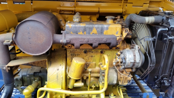 ขาย รถขุด KOMATSU รุ่น PC40-3- มือสองญี่ปุ่น ขาย รถขุด KOMATSU รุ่น PC40-3- มือสองญี่ปุ่น