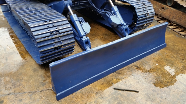 ขาย รถขุด KOMATSU รุ่น PC40-3- มือสองญี่ปุ่น ขาย รถขุด KOMATSU รุ่น PC40-3- มือสองญี่ปุ่น