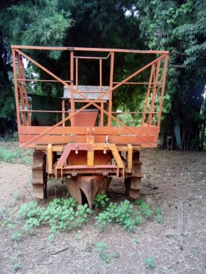 ขายเครื่องปลูกอ้อยกลกิจร่องคู่