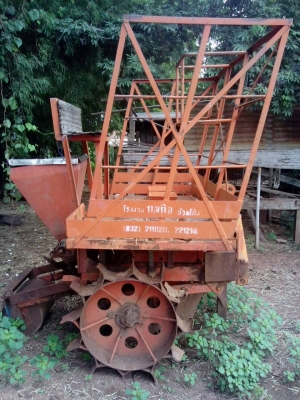 ขายเครื่องปลูกอ้อยกลกิจร่องคู่