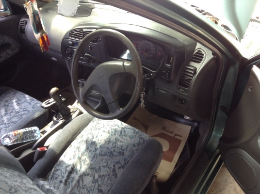 Lancer. 1.6  mt. Airbag