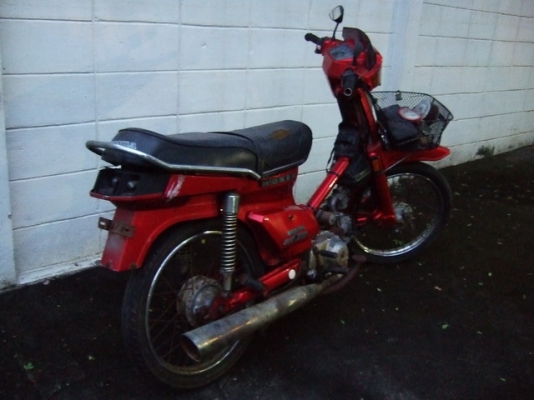 HONDA Custom สีแดง มีเล่มทะเบียน มีชุดโอนครบ HONDA Custom สีแดง มีเล่มทะเบียน มีชุดโอนครบ