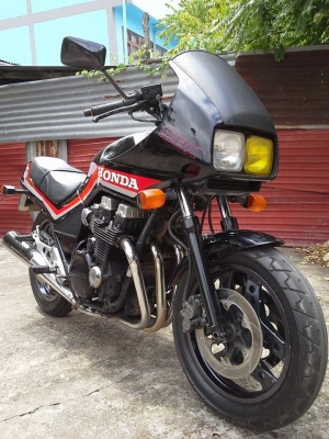 ขาย CBX750F รถ 6 เกียร์ โซ่ เดิมทะเบียนแท้ สวิงอารมเดี่ยว