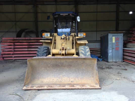 รถตักล้อยาง Komatsu WA100-1 #30605 สภาพดี รถญี่ปุ่น สนใจโทร. 080-6565422 (หนิง)