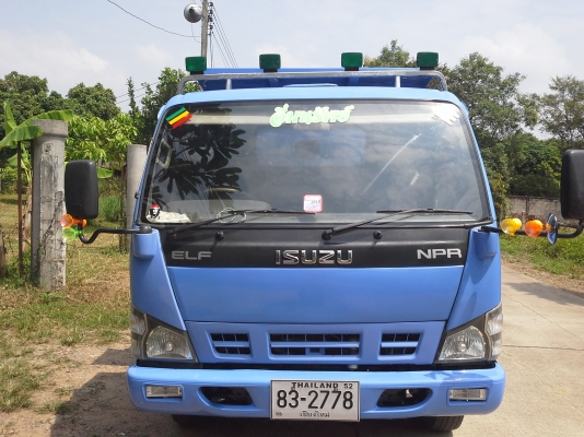 ขาย6ล้อดั้ม NPR 130 แรง ห้างแท้ ปี49  สภาพสวยสมบูรณ์ เดิมๆไม่เคยแกะ+พร้อมใช้งานสุดๆ