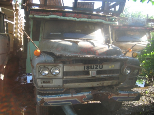 ( ฝูง) หัวยาว 2 เพลา  เกียร์ กลาง ทุกคัน   ราคา  คุยกับเจ้าของ